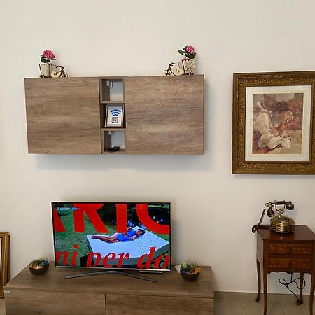 Bnb Milano Dipinta Di Blu Eksteriør bilde