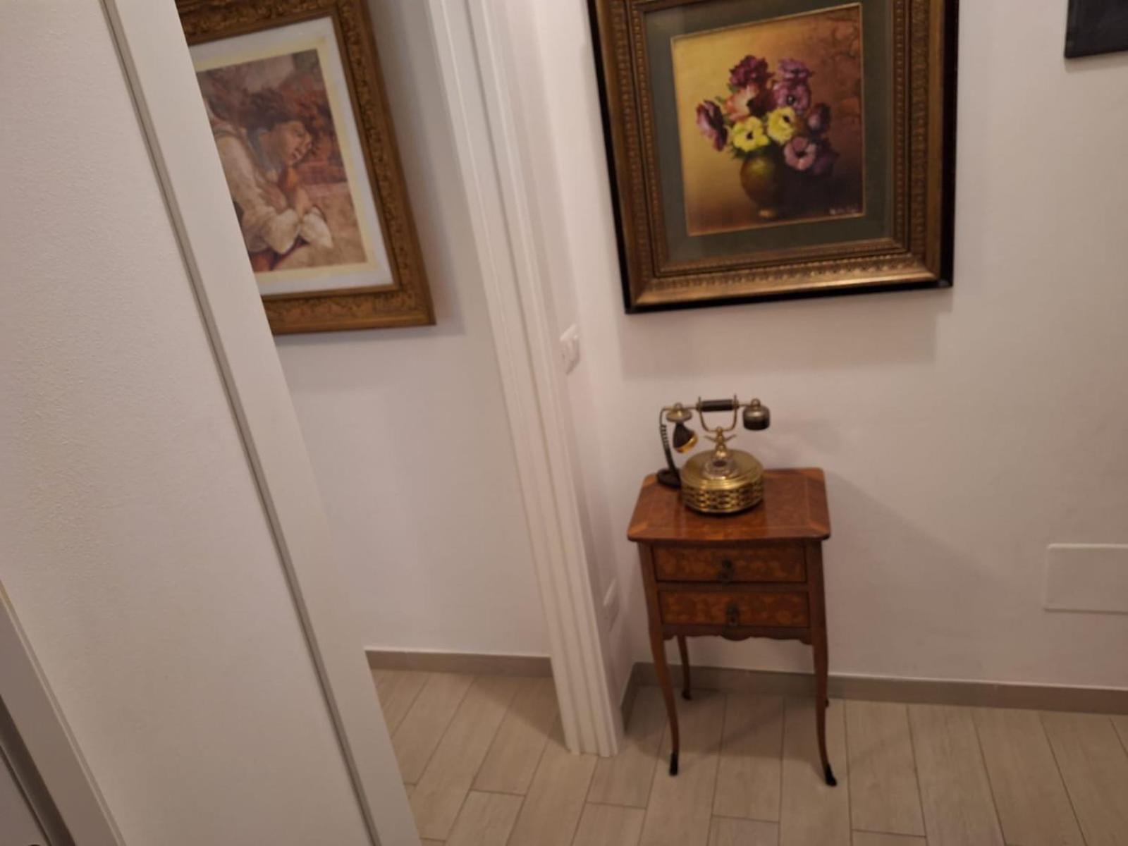 Bnb Milano Dipinta Di Blu Eksteriør bilde