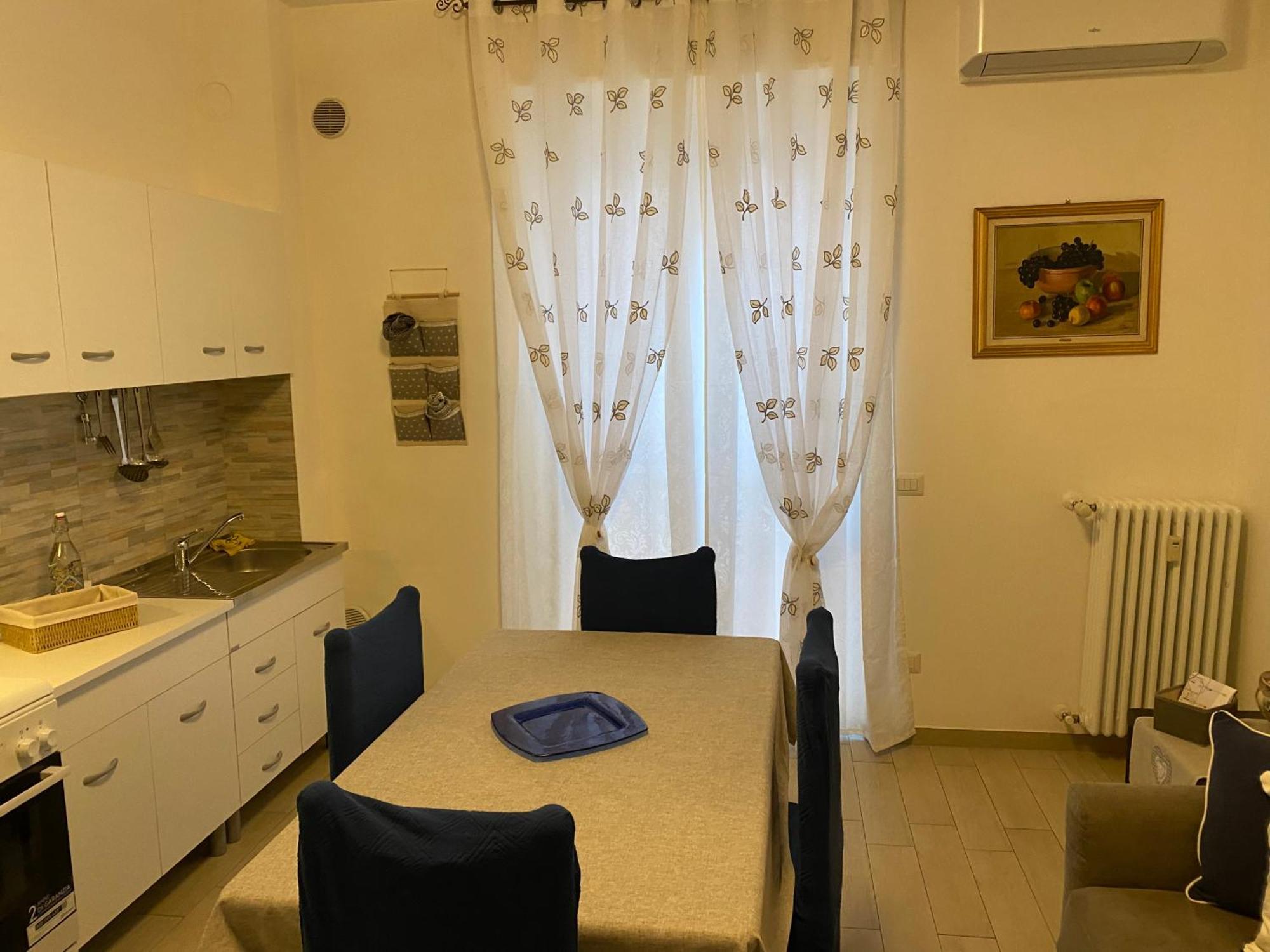 Bnb Milano Dipinta Di Blu Eksteriør bilde